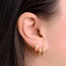 stud earrings